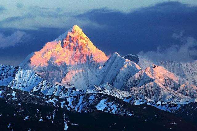 關注丨珠穆朗瑪峰成了一座“垃圾峰”？